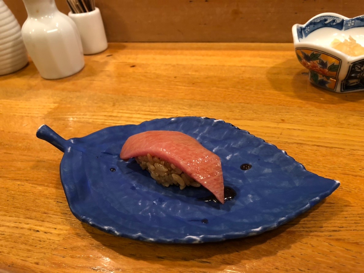 東京で赤シャリのお寿司がお手頃価格で食べれてオススメのお店